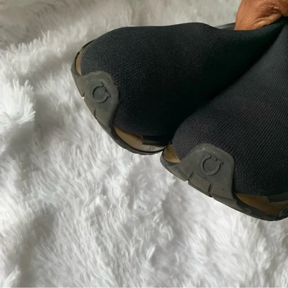 FERRAGAMO BLACK SNEAKERS